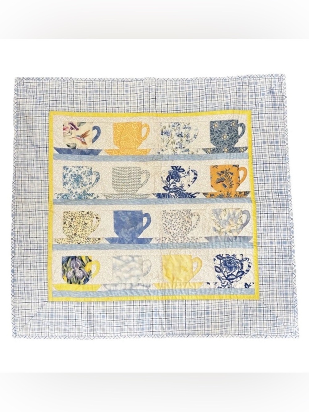 Vintage Handmade Teacup Quilt 31x29 Wall Hanging Patchwork Cotton Kitchen Decor